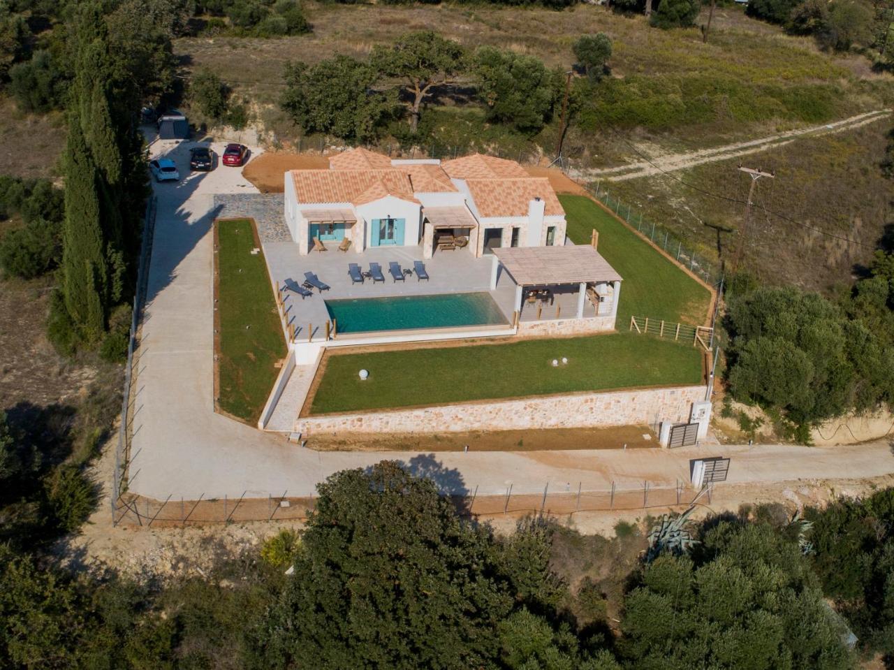 Exclusive Sea View Villa Madelaine สปาร์เชีย ภายนอก รูปภาพ