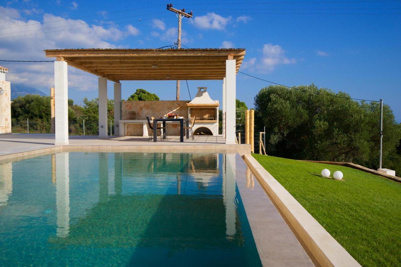 Exclusive Sea View Villa Madelaine สปาร์เชีย ภายนอก รูปภาพ